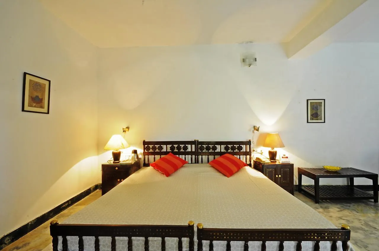 Ambavgarh Retreat Hotel Udaipur Guest house